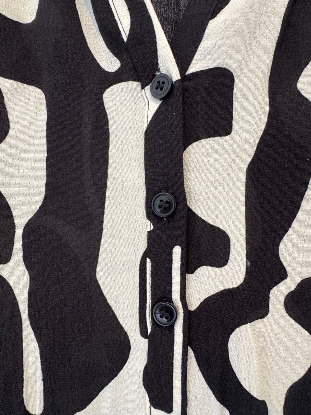 Zara Graphic Black and White Midi Abstract Dress - Picture 5 of 8